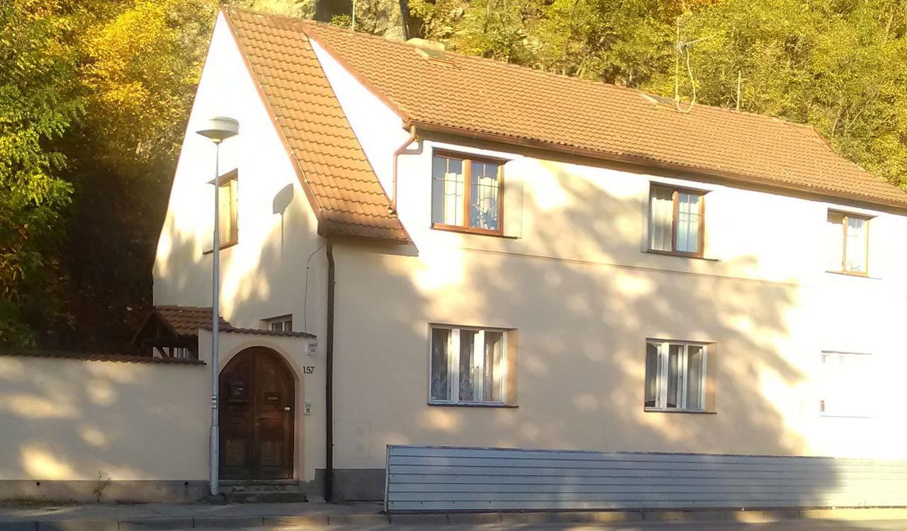 Penzion Marjánka Hluboká nad Vltavou Exterior foto